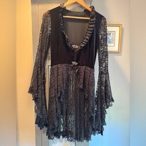 Black velvet & lace cardigan